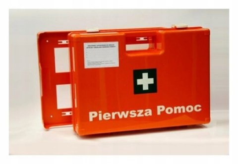 APTECZKA PIERWSZEJ POMOCY 8% VAT APTECZKA PIERWSZEJ POMOCY 8% VAT
