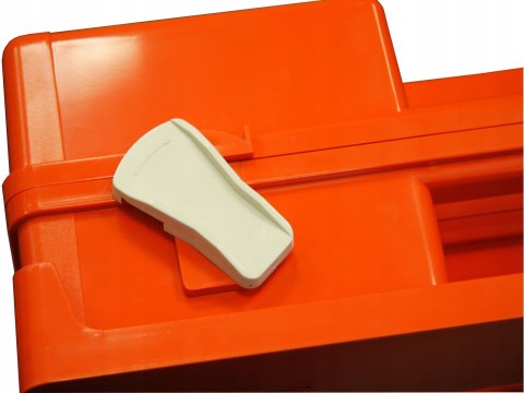 APTECZKA PIERWSZEJ POMOCY 8% VAT APTECZKA PIERWSZEJ POMOCY 8% VAT